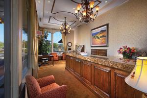 Hotel Laguna Hills Lodge