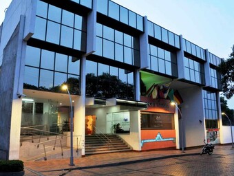 Hotel Arizona Suites