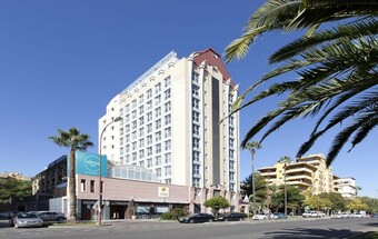 Hotel V�rtice Sevilla