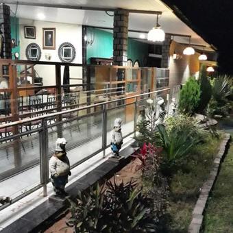 Hostal Pousada E Museu Jk