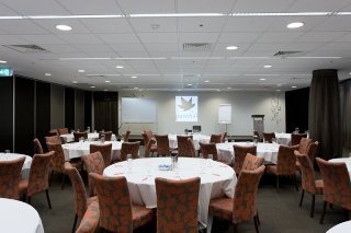 Punthill Dandenong Apartment Hotel