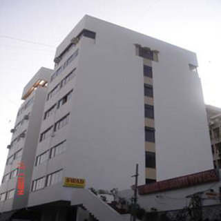 Hotel Savshanti Towers
