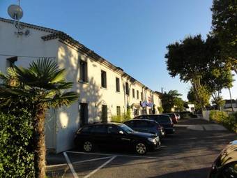 Hotel Canal Aigues Mortes