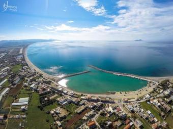 Golden Sun Apartments