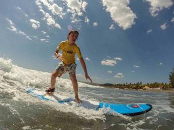 Puro Surf Hotel