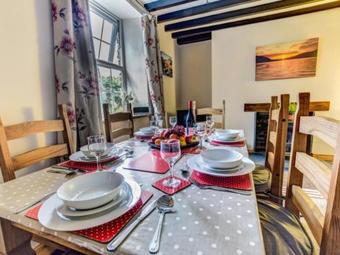 Holiday Home Pantpert