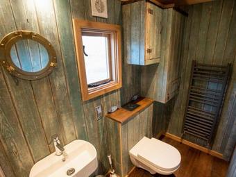 The Shepherds Hut At Gowan Bank Farm