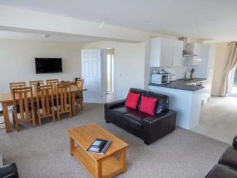 Salterns 4, Seaview IV