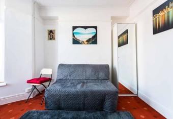 Bed & Breakfast Berry