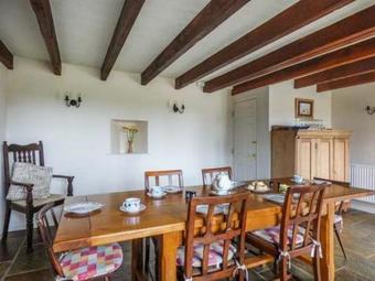 Galowras Cottage