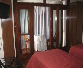 Hotel Hostal Sancho Garcia