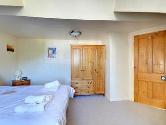 Spacious Apartment In Mortehoe Near The Sea