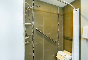 Hotel Comfort Suites