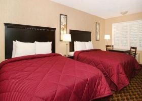 Hotel Comfort Inn Near Warner Center