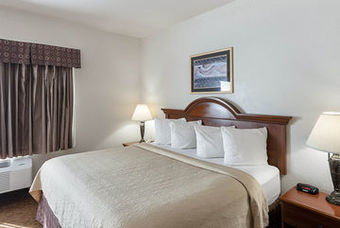 Hotel Quality Suites San Antonio