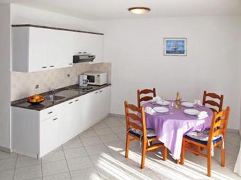 Apartment Haus Mira (prc134)