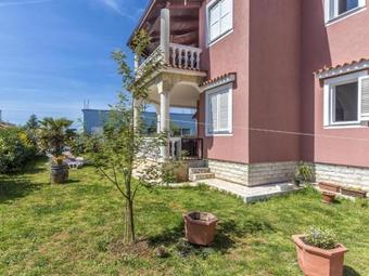 Apartment House Nikola