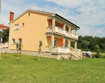 Apartment In Rab/insel Rab 33696