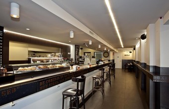 Hotel Apolonia