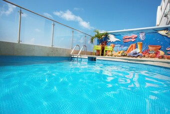 Hotel On Vacation Tower