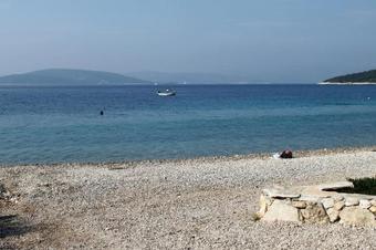 Apartments By The Sea Maslinica (solta) - 5188