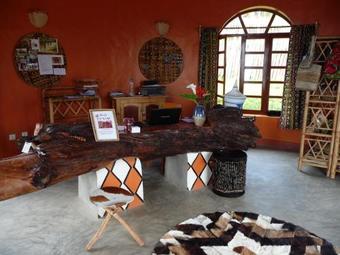 Inzu Lodge