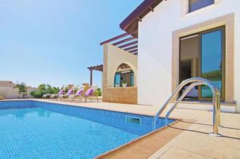 Villa Lara