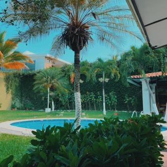 Hotel Santa Elena