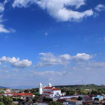 Vista Los Volcanes Hotel Y Restaurante