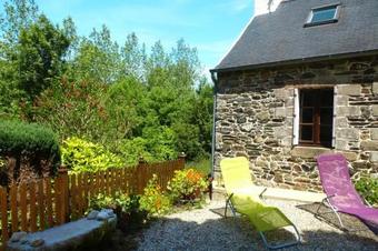 Holiday Home Plestin-les-gr�ves - Bre02617-f