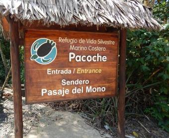 Lodge Hostal Las Heliconias