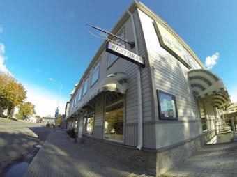 Hostal Villa & Restoran Soffa