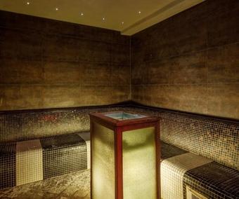 Meresuu Spa & Hotel
