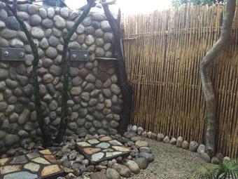 Queen Elizabeth Bush Lodge