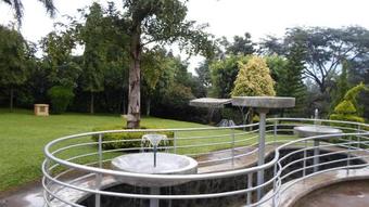 Hotel Crown Suites Ltd