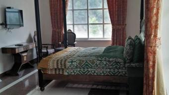 Hotel Arcadian Peridot, Naran