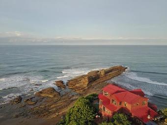 Magnific Rock Hotel