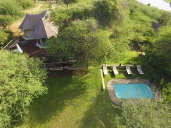 Taranga Safari Lodge