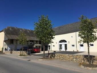 Four Oaks Bed & Breakfast Hotel