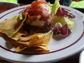 Paradise Hotel Boutique & Lounge