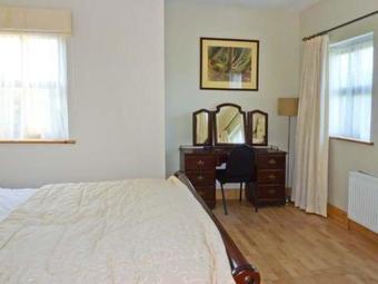 Greaneys Gates, Newcastle West