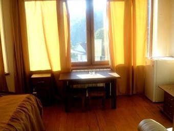 Hostal Gosh Hotel