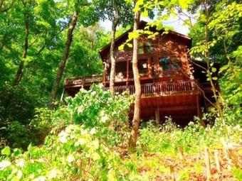 Cr`s_mountain_retreat