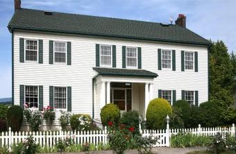 Bed & Breakfast R. R. Thompson House