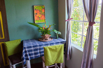 Hostal Hotel La Casa Rosa