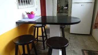 Hostal Hacienda Tropical Guest House