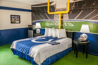 Hotel Baymont By Wyndham Greenfield