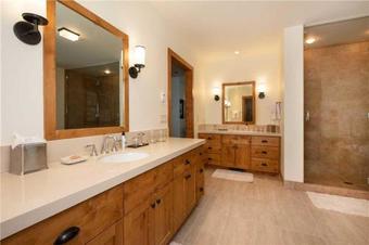 Granite Ridge Lodge 3220 (#13) Townhouse