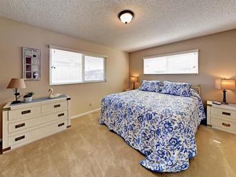 1740 Laguna Drive Home