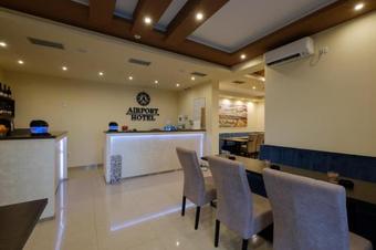 Airport Hotel Garni